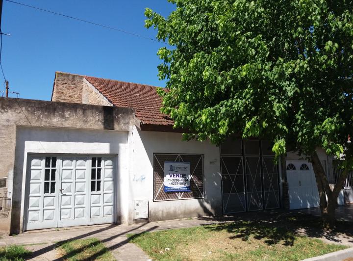 Casa · 80m² · 2 Dormitorios · 1 Cochera