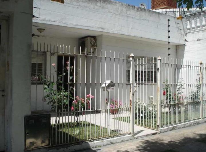 Casa · 111m² · 7 Ambientes · 1 Cochera
