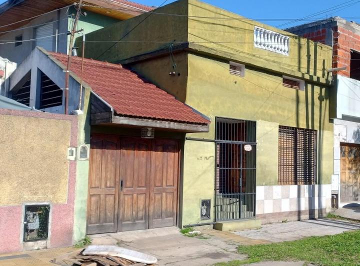 Casa · 150m² · 4 Ambientes · 1 Cochera