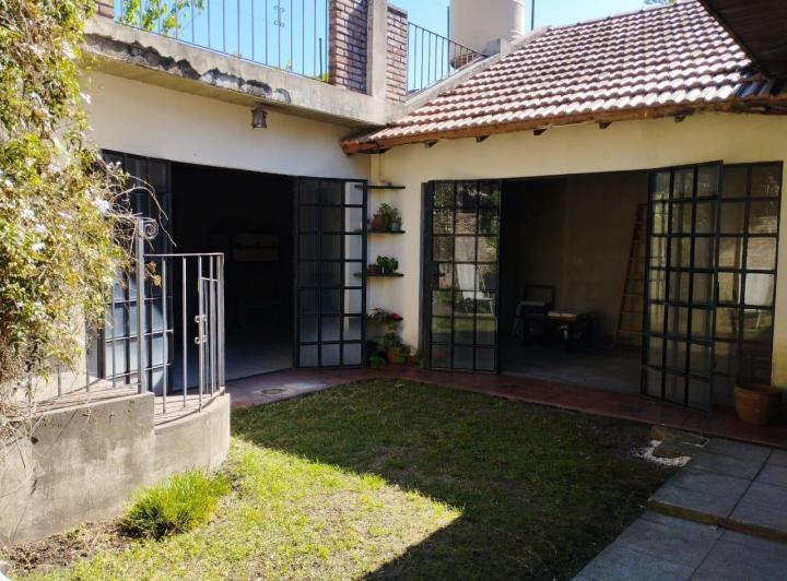 Casa · 110m² · 4 Ambientes · 1 Cochera