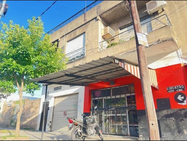Casa · 150m² · 5 Ambientes · 1 Cochera
