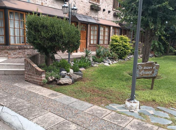 Casa · 150m² · 4 Ambientes · 2 Cocheras