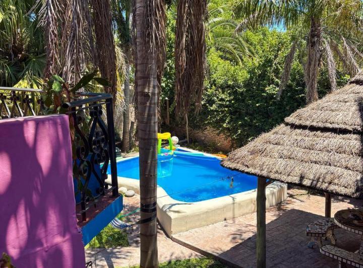 Casa · 170m² · 4 Ambientes · 2 Cocheras