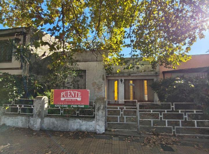 Casa · 100m² · 3 Ambientes · 2 Cocheras