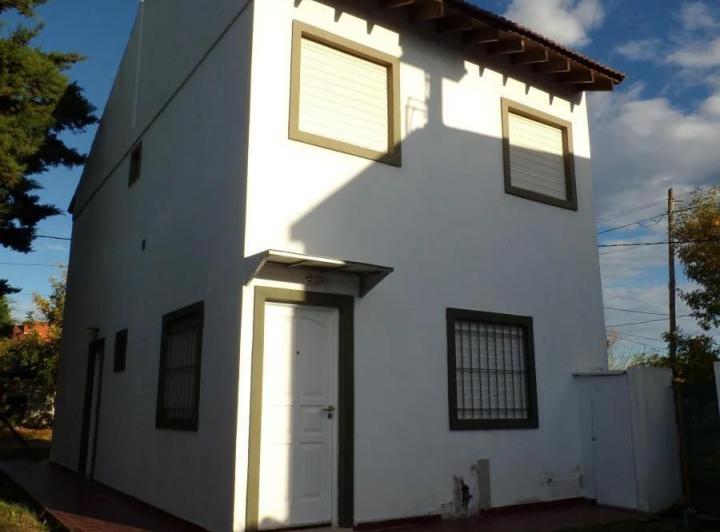 Casa · 110m² · 4 Ambientes