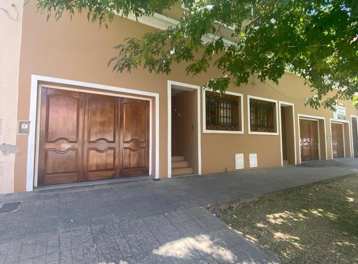 Casa · 111m² · 4 Ambientes · 1 Cochera