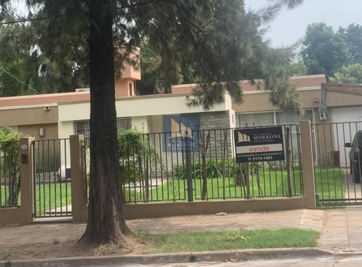 Casa · 100m² · 2 Dormitorios · 1 Cochera