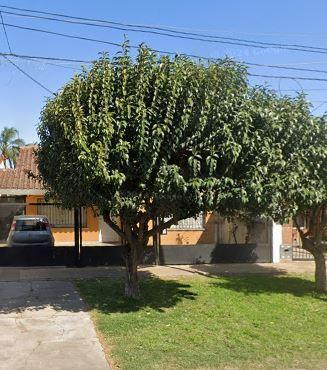 Casa · 250m² · 3 Ambientes · 1 Cochera