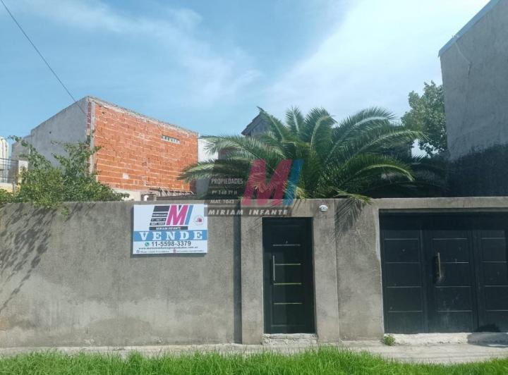 Casa · 88m² · 2 Dormitorios