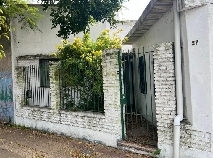 Casa · 85m² · 3 Ambientes · 1 Cochera