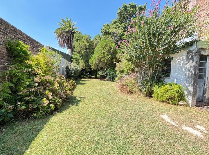 Casa · 150m² · 4 Ambientes · 3 Cocheras