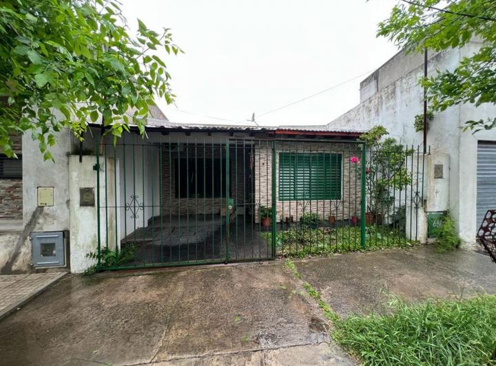 Casa · 150m² · 3 Ambientes · 1 Cochera