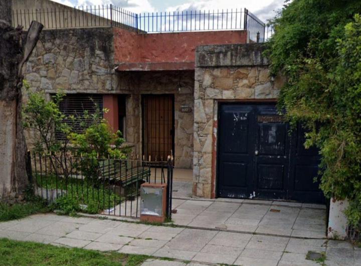 Casa · 110m² · 5 Ambientes · 1 Cochera