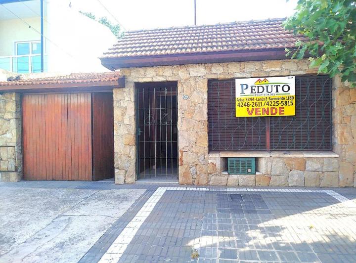 Casa · 147m² · 5 Ambientes · 2 Cocheras