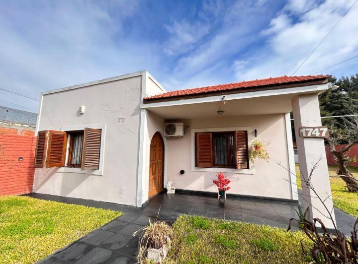 Casa · 152m² · 3 Ambientes · 2 Cocheras