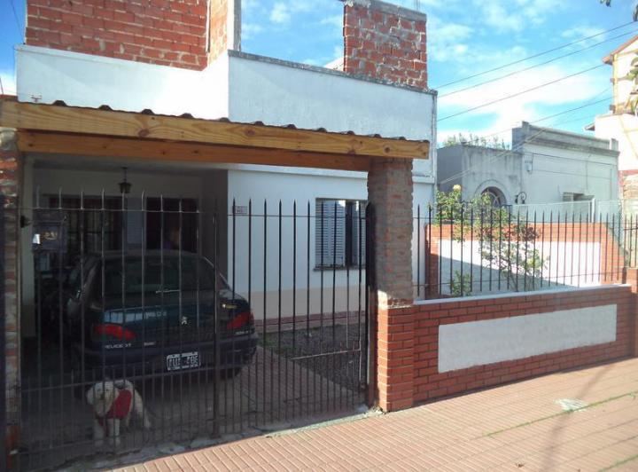 Casa · 78m² · 3 Ambientes · 1 Cochera