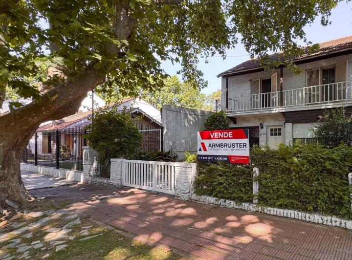 Casa · 186m² · 5 Ambientes · 1 Cochera