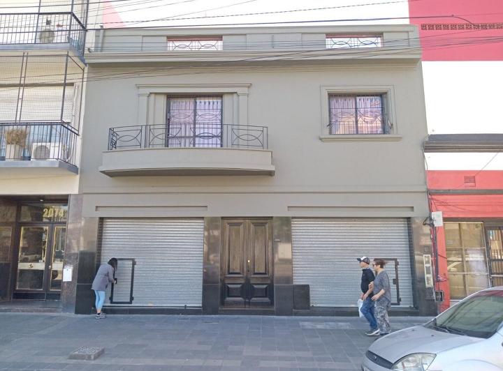 Casa · 261m²