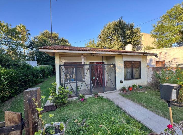 Casa · 60m² · 3 Ambientes · 1 Cochera