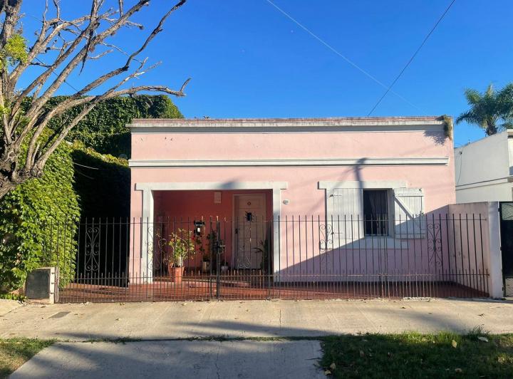 Casa · 74m² · 4 Ambientes