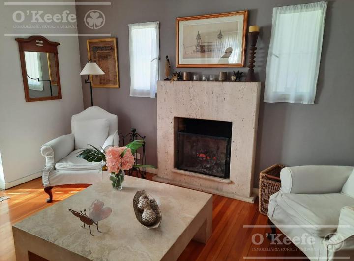 Casa · 175m² · 4 Ambientes · 1 Cochera