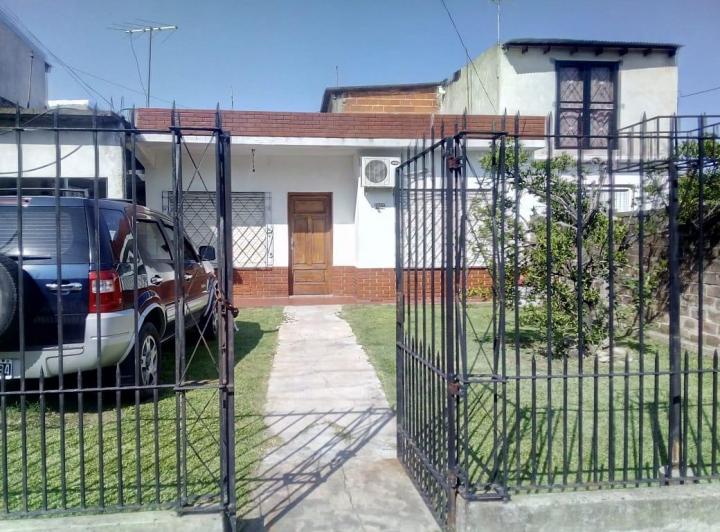 Casa · 117m² · 3 Ambientes · 1 Cochera