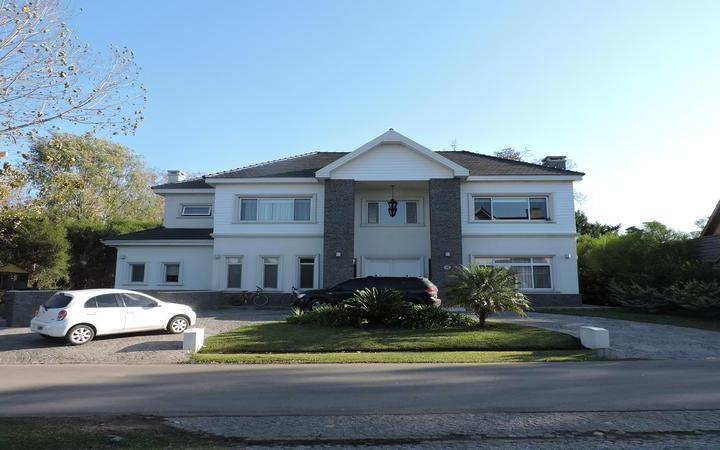 Casa · 550m²