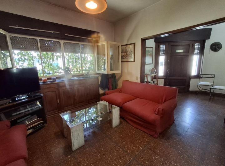 Casa · 110m² · 4 Ambientes · 1 Cochera