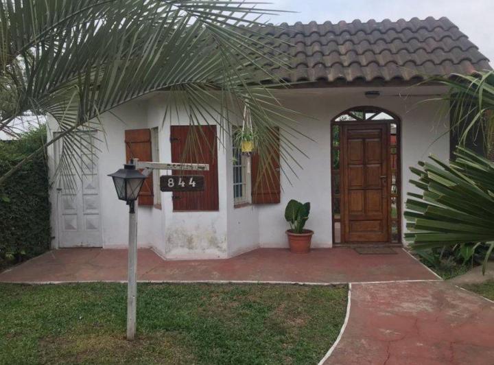 Casa · 92m² · 4 Ambientes · 1 Cochera