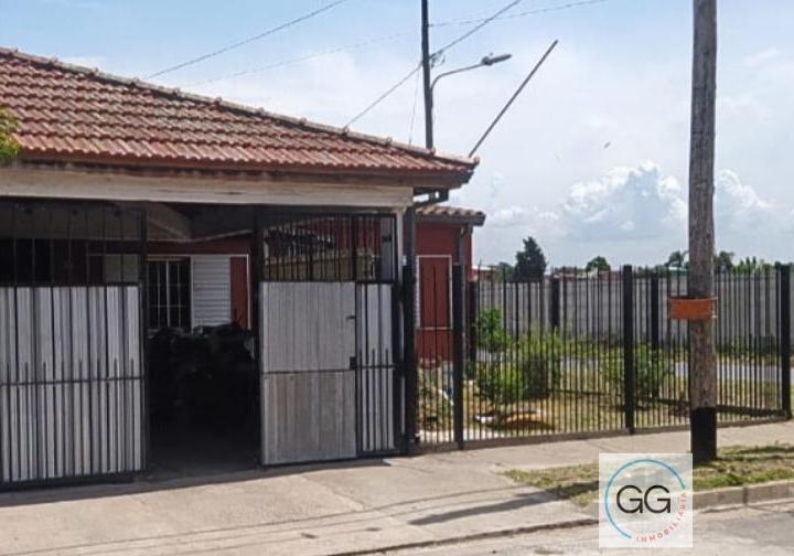 Casa · 75m² · 4 Ambientes · 1 Cochera