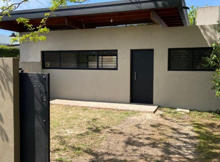 Casa · 91m² · 4 Ambientes · 1 Cochera