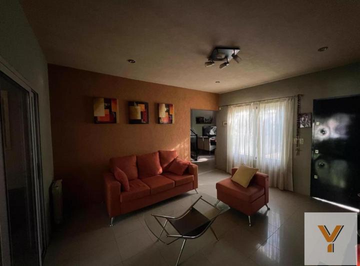 Casa · 180m² · 5 Ambientes · 2 Cocheras