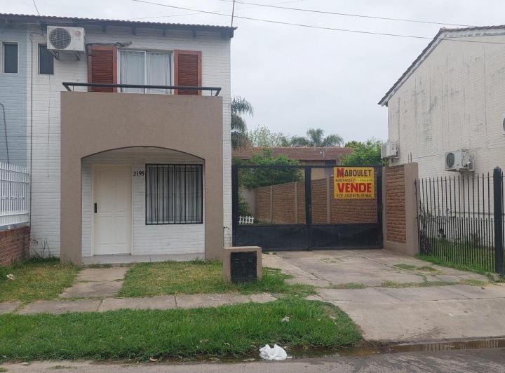 Casa · 1m² · 3 Ambientes