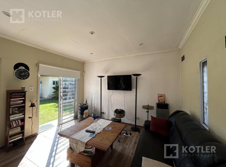 Casa · 80m² · 1 Ambiente · 1 Cochera