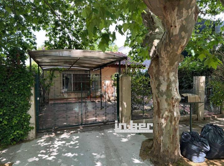 Casa · 70m² · 2 Ambientes · 1 Cochera