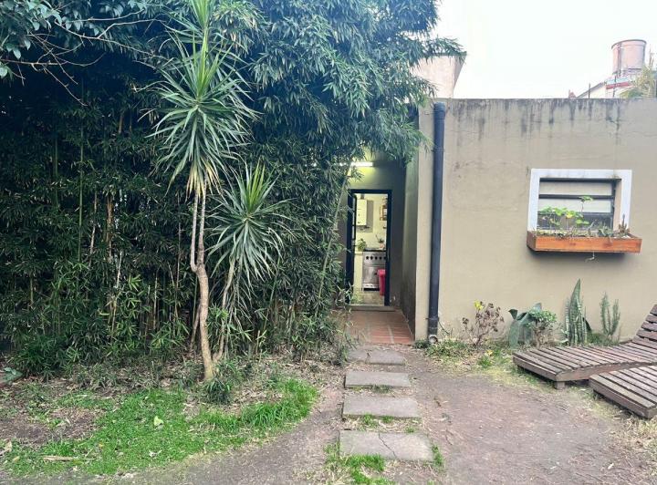 Casa · 70m² · 2 Ambientes · 2 Cocheras
