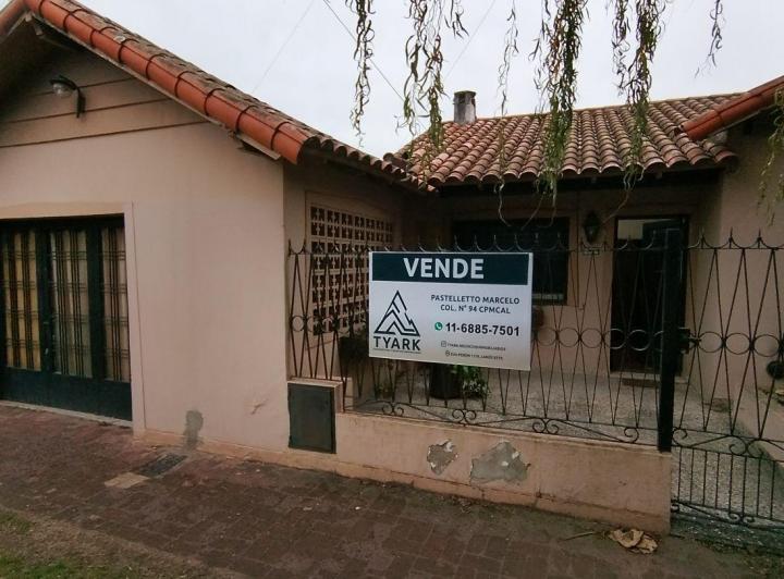 Casa · 90m² · 3 Ambientes · 1 Cochera