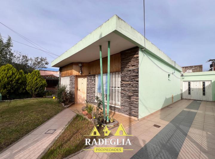 Casa · 85m² · 3 Ambientes · 1 Cochera