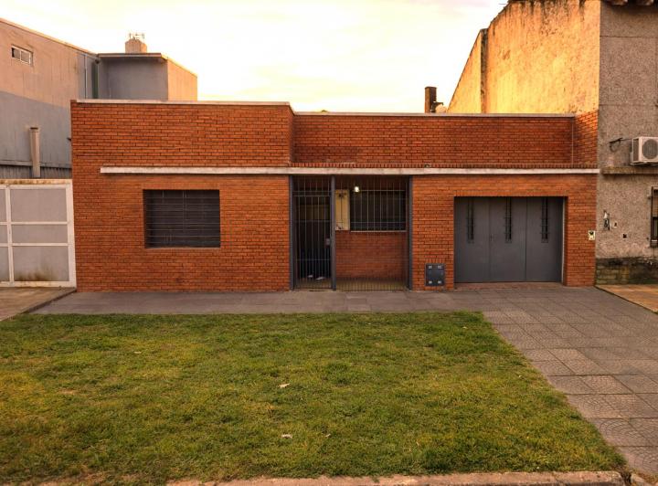 Casa · 98m² · 3 Ambientes · 1 Cochera