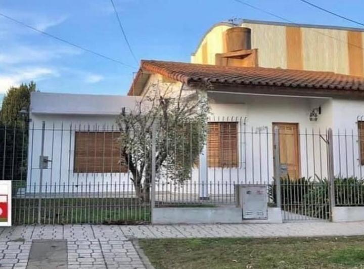 Casa · 140m² · 6 Ambientes