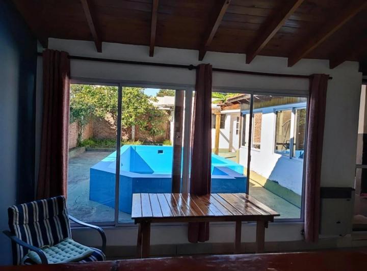 Casa · 180m² · 5 Ambientes · 1 Cochera