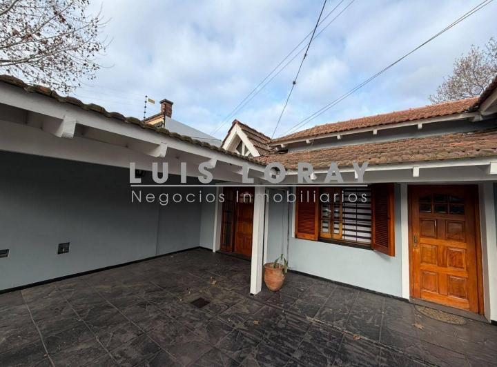 Casa · 171m² · 3 Ambientes · 2 Cocheras