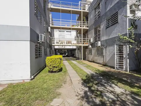 Venta dpto 3 dormitorios pichincha