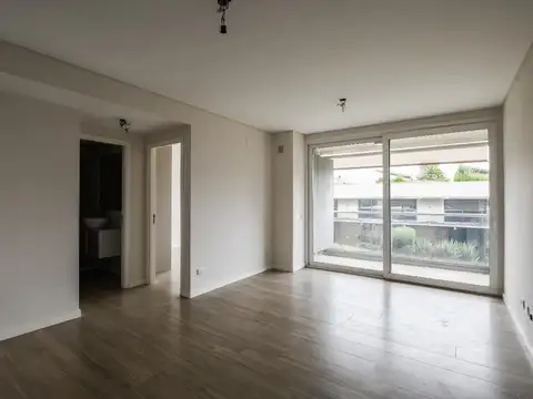Venta - 1 dormitorio condo norte - con cochera