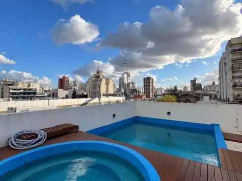 Ambiente c/piscina, balcon