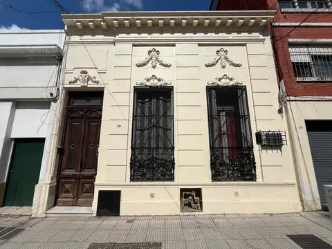 Ph en alquiler en san cristobal (carlos calvo 2700 piso 0 departamento 3) de 3 amb