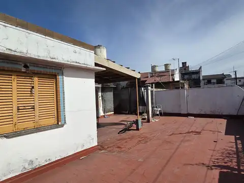 Casa a reciclar pque avellaneda oportunidad