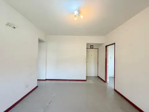 Dos ambientes en venta en el edificio a barrio piedrabuena