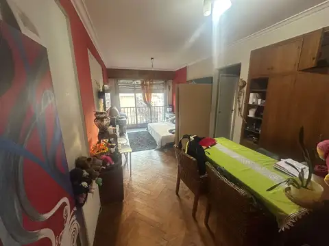 Venta depto 2 ambientes con balcon - constitución