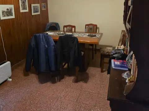 Venta dpto 2 ambientes - monte castro